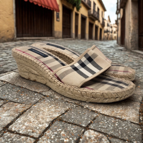 Burberry Nova Check Espadrille Slides Size EUR 40 US 9.5 Authentic - Picture 1 of 12
